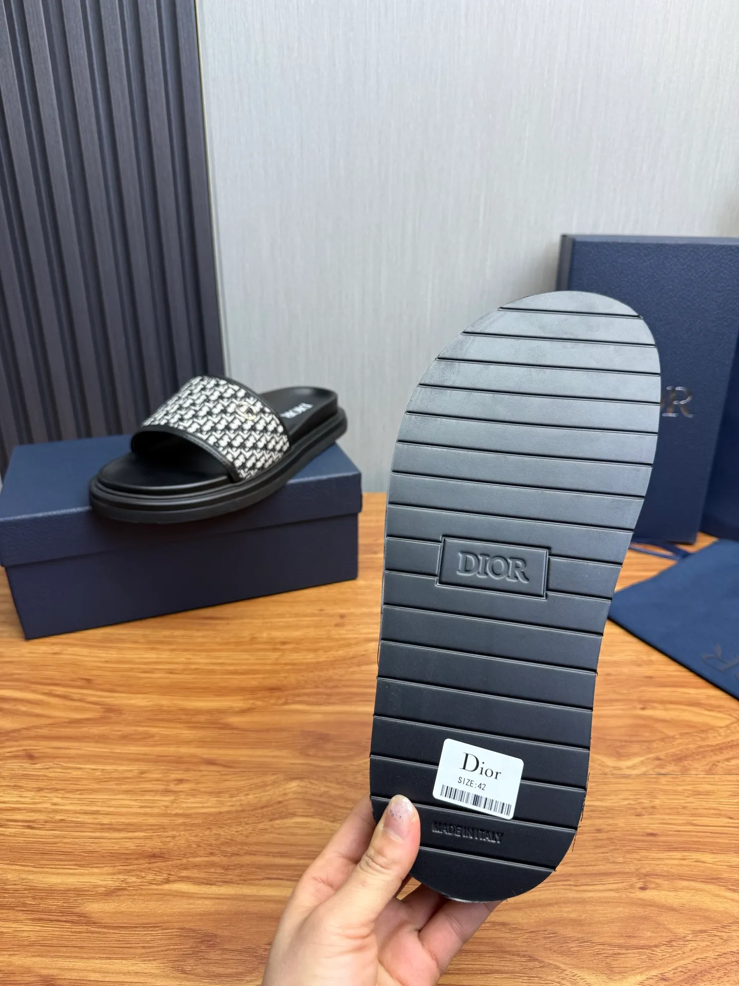 Men's shoes 260💰 Dior. Men's slippers🩴Official website 1:1 production 38-45 size 45 46 🉑️Customized original material shipped✅